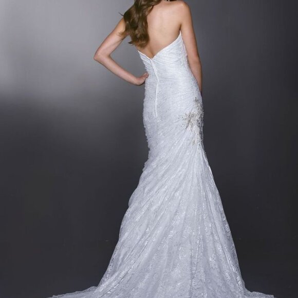 New w/Tags DaVinci Wedding Dress - Picture 7 of 9